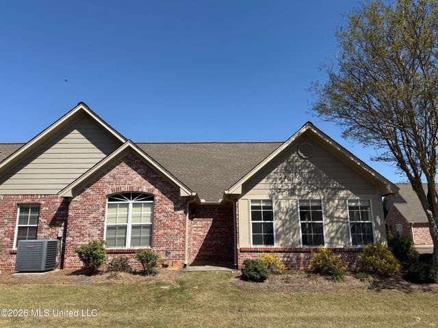 1003 Charmant Place, Ridgeland, MS 39157