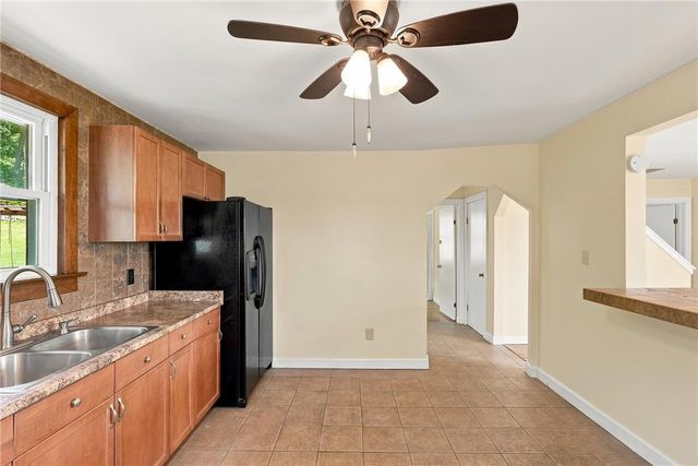 1135 East Susquehanna Street, Salisbury Twp, PA 18103