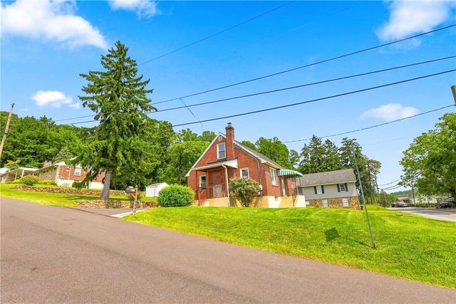 1135 East Susquehanna Street, Salisbury Twp, PA 18103