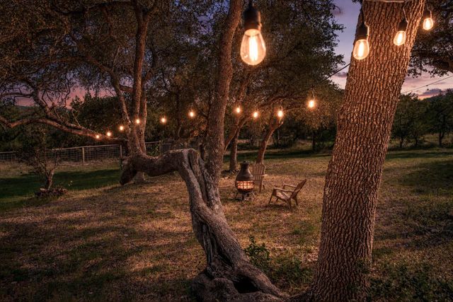 2016 Hidden Hills DR, Dripping Springs, TX 78620