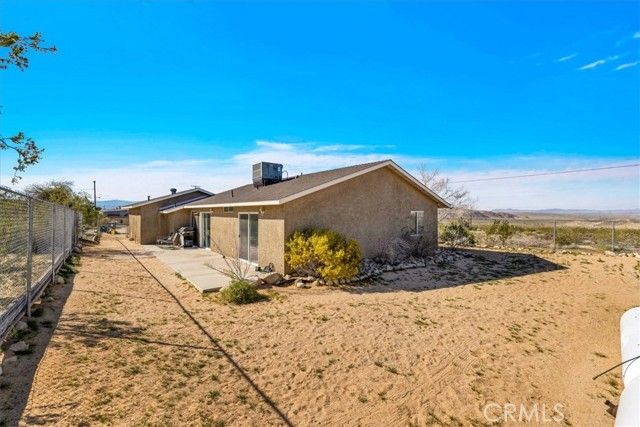 6543 Ivanpah, Twentynine Palms, CA 92277
