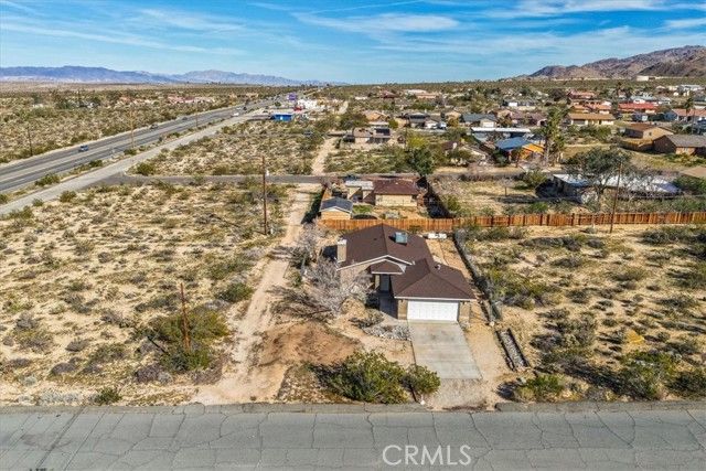 6543 Ivanpah, Twentynine Palms, CA 92277
