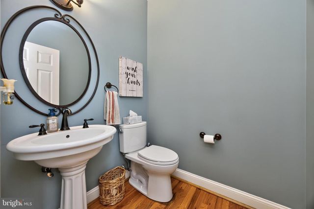 1051 HAVERHILL RD, Chester Springs, PA 19425