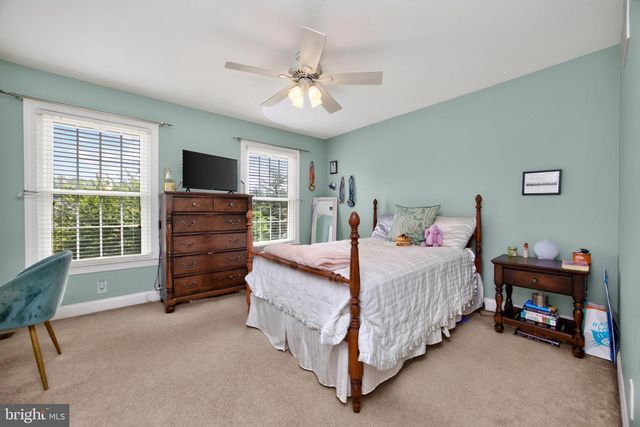 1051 HAVERHILL RD, Chester Springs, PA 19425