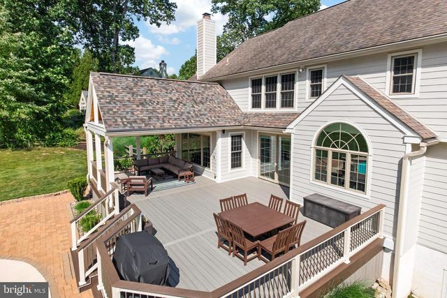 1051 HAVERHILL RD, Chester Springs, PA 19425