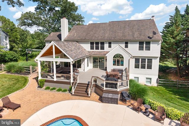 1051 HAVERHILL RD, Chester Springs, PA 19425