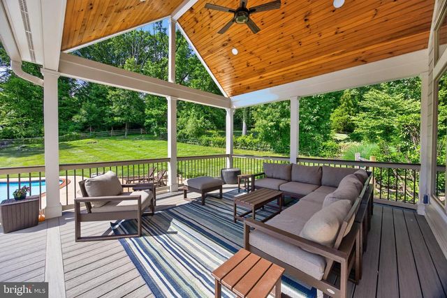 1051 HAVERHILL RD, Chester Springs, PA 19425