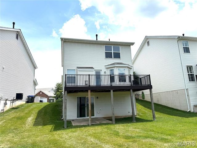 155 Roxbury Drive, O'fallon, MO 63366
