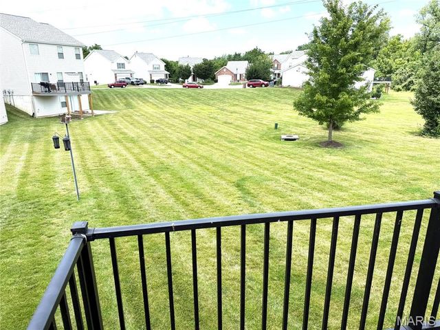 155 Roxbury Drive, O'fallon, MO 63366