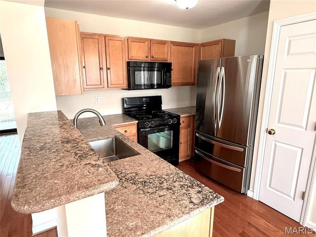 155 Roxbury Drive, O'fallon, MO 63366