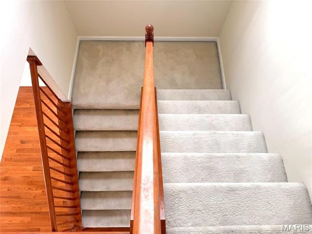 155 Roxbury Drive, O'fallon, MO 63366