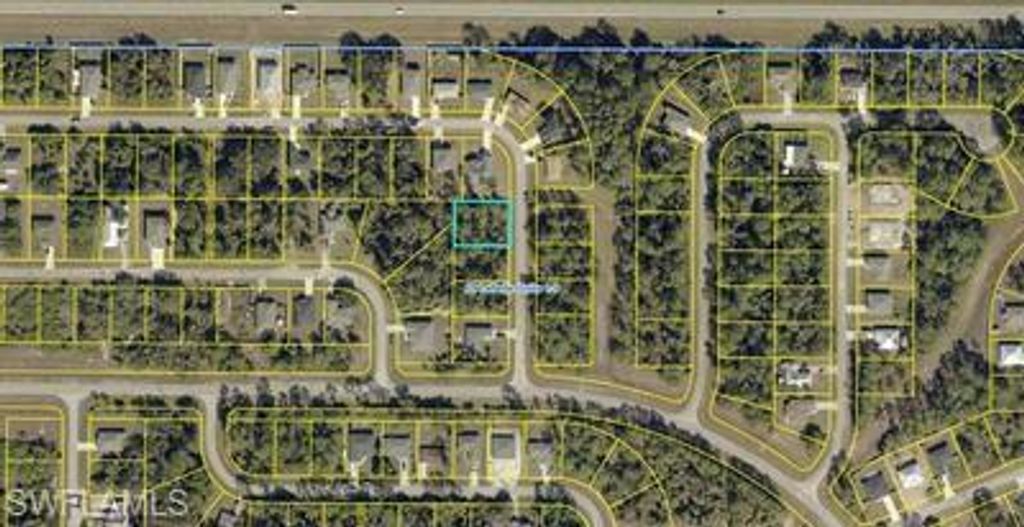 8060 Sherwood CIR, LABELLE, FL 33935 — exterior