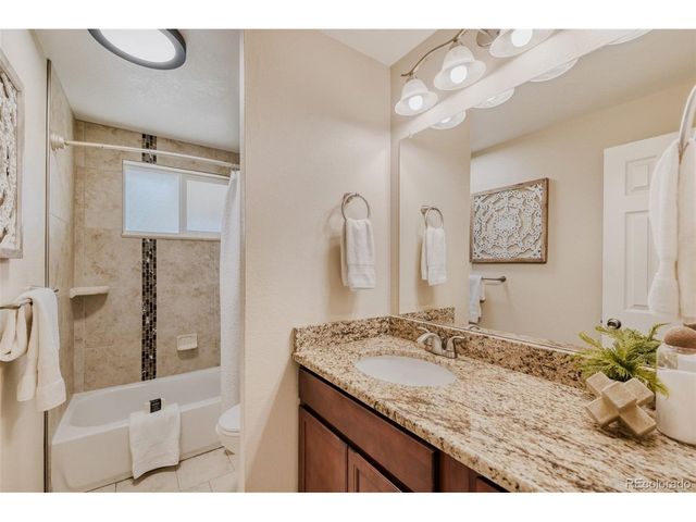 2380 Galena St, Aurora, CO 80010