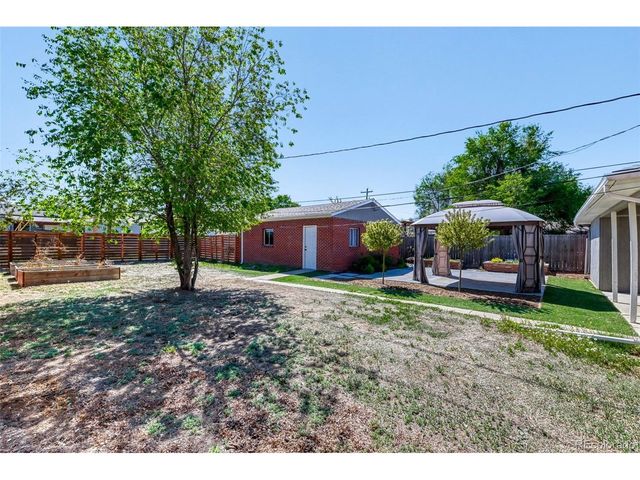 2380 Galena St, Aurora, CO 80010