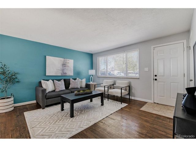 2380 Galena St, Aurora, CO 80010