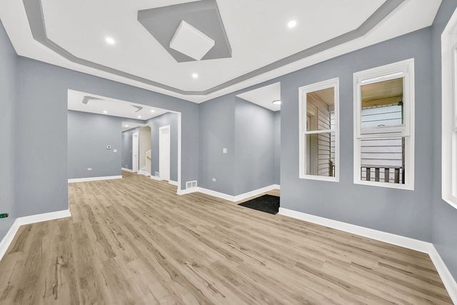 7140 S Winchester Avenue, Chicago, IL 60636