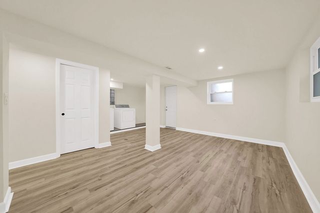 7140 S Winchester Avenue, Chicago, IL 60636