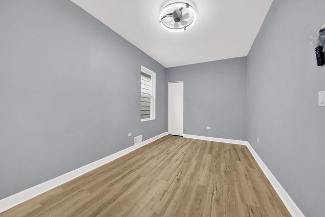 7140 S Winchester Avenue, Chicago, IL 60636