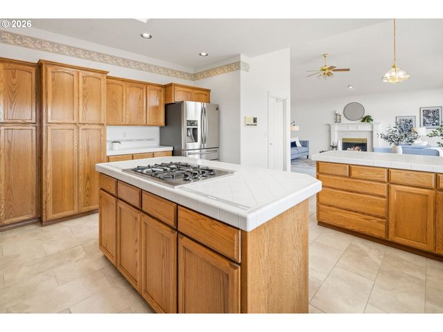 6490 Se NORMA Cir, Milwaukie, OR 97267