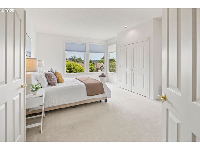 6490 Se NORMA Cir, Milwaukie, OR 97267