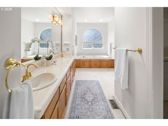 6490 Se NORMA Cir, Milwaukie, OR 97267