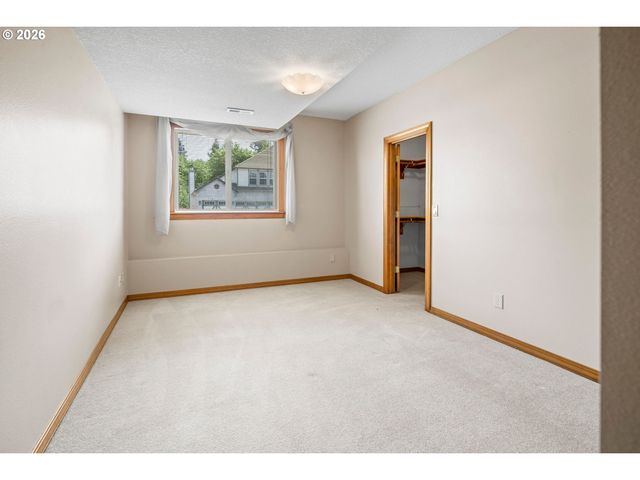 6490 Se NORMA Cir, Milwaukie, OR 97267