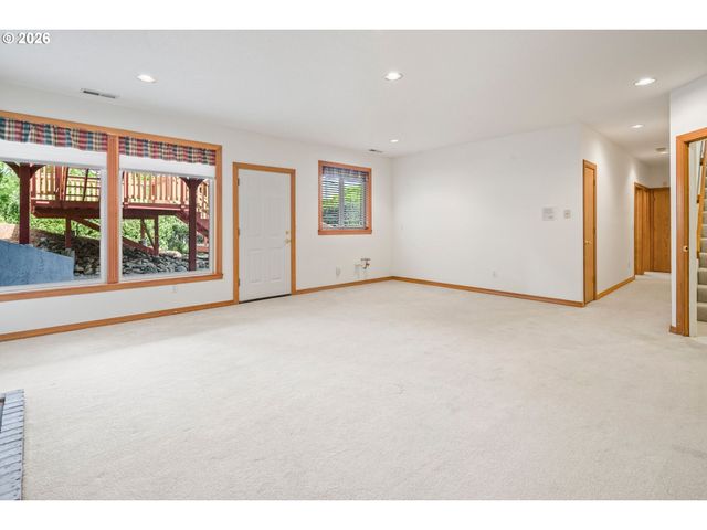 6490 Se NORMA Cir, Milwaukie, OR 97267