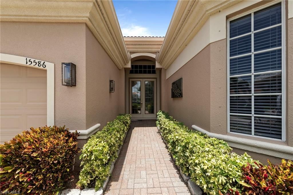 15586 Alton DR, FORT MYERS, FL 33908 — photo 4