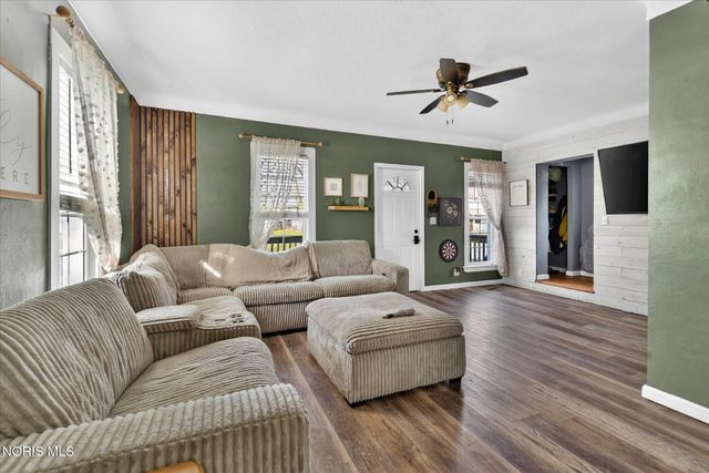 203 College Street, Fayette, OH 43521