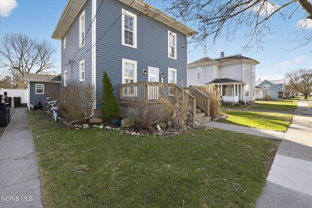 203 College Street, Fayette, OH 43521