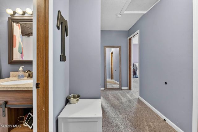 203 College Street, Fayette, OH 43521