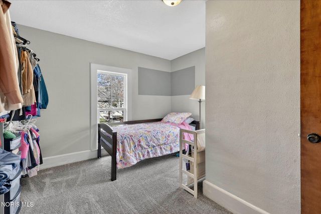 203 College Street, Fayette, OH 43521