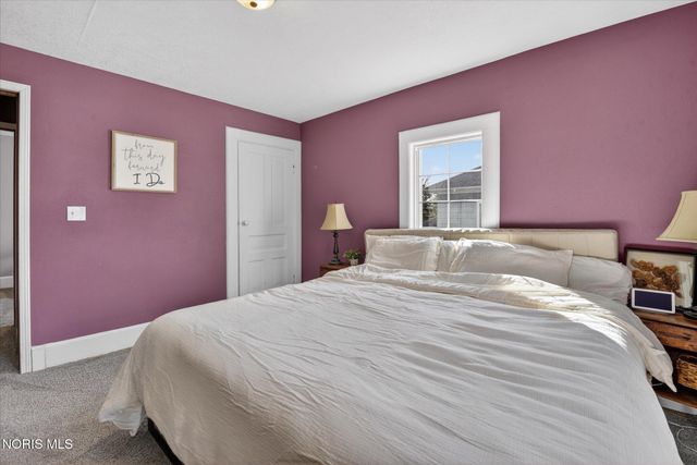 203 College Street, Fayette, OH 43521