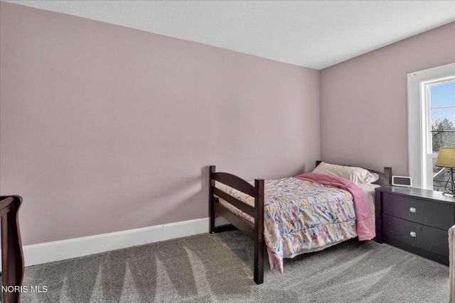 203 College Street, Fayette, OH 43521