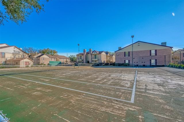 2120 El Paseo Street 2407, Houston, TX 77054