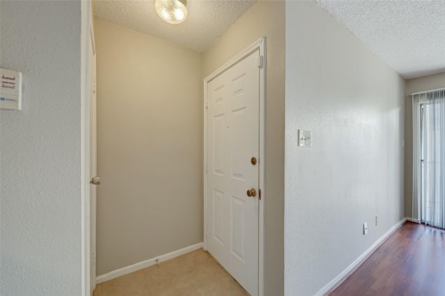 2120 El Paseo Street 2407, Houston, TX 77054