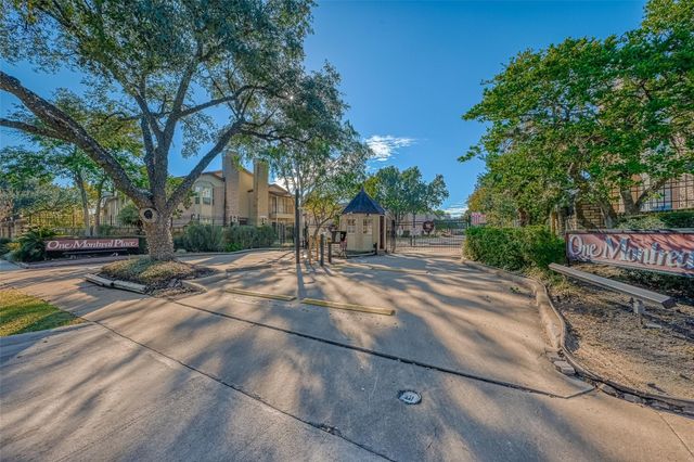 2120 El Paseo Street 2407, Houston, TX 77054