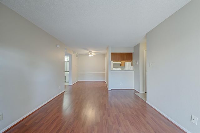 2120 El Paseo Street 2407, Houston, TX 77054