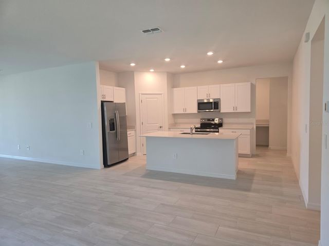 9325 SCOUTER BEE PLACE, Land O Lakes, FL 34637