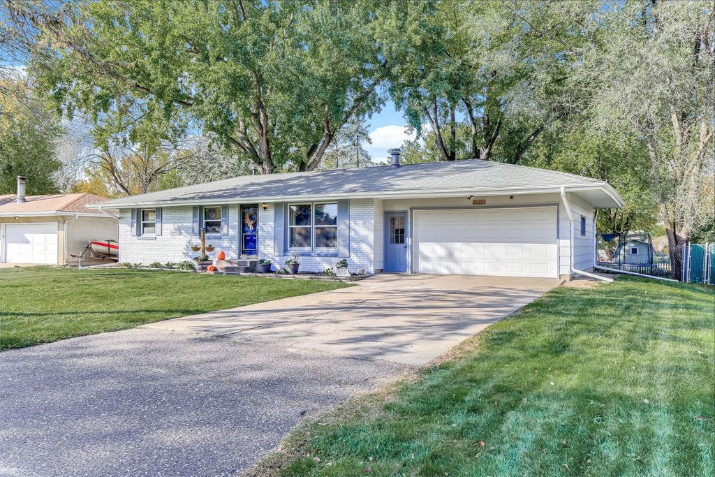 14048 Fondant Avenue N, Hugo, MN 55038 — exterior