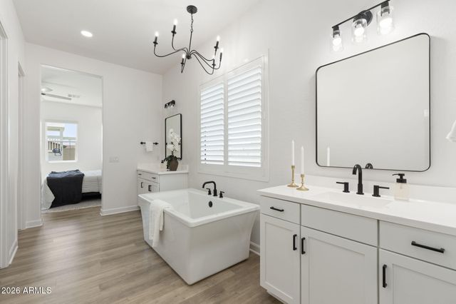 35562 N GEMSTONE Way, San Tan Valley, AZ 85144
