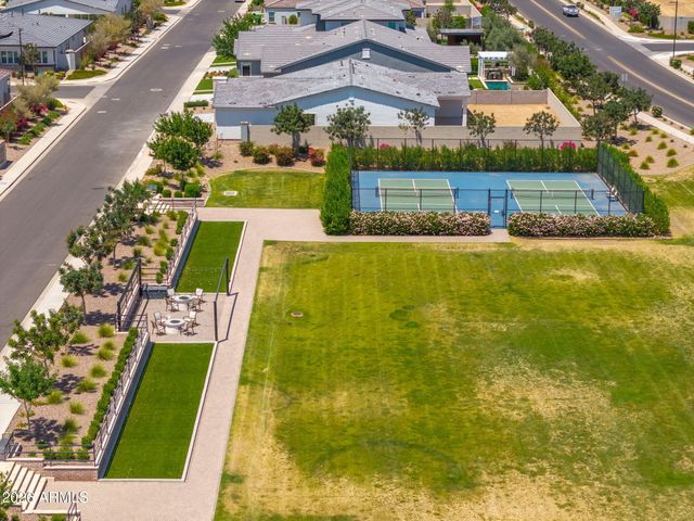 35562 N GEMSTONE Way, San Tan Valley, AZ 85144