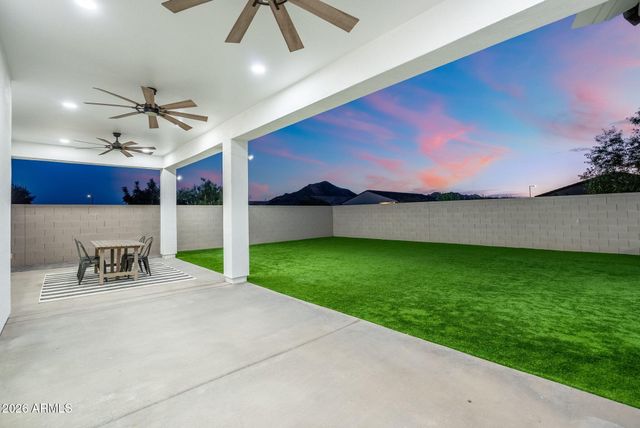 35562 N GEMSTONE Way, San Tan Valley, AZ 85144