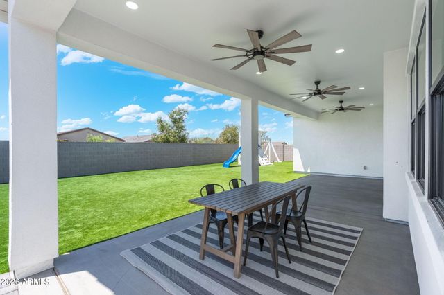 35562 N GEMSTONE Way, San Tan Valley, AZ 85144