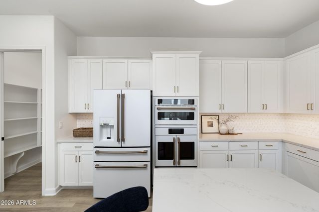 35562 N GEMSTONE Way, San Tan Valley, AZ 85144