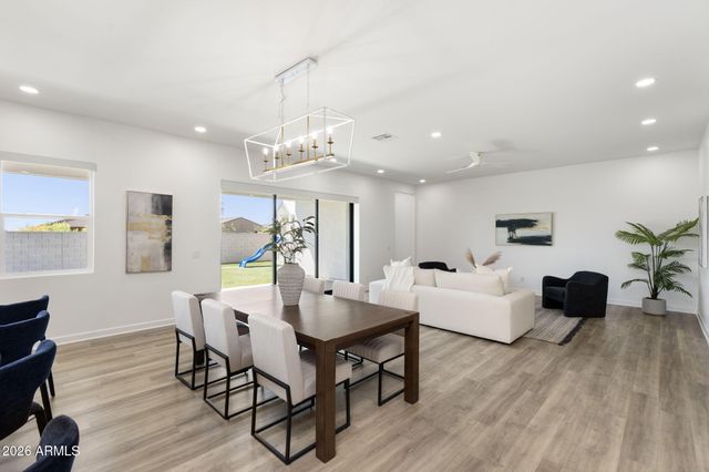 35562 N GEMSTONE Way, San Tan Valley, AZ 85144
