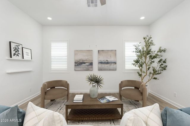 35562 N GEMSTONE Way, San Tan Valley, AZ 85144