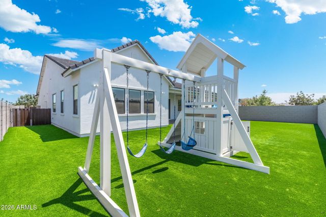 35562 N GEMSTONE Way, San Tan Valley, AZ 85144