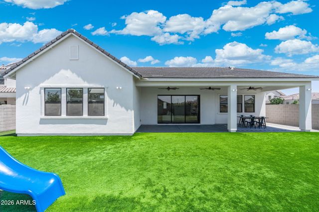 35562 N GEMSTONE Way, San Tan Valley, AZ 85144
