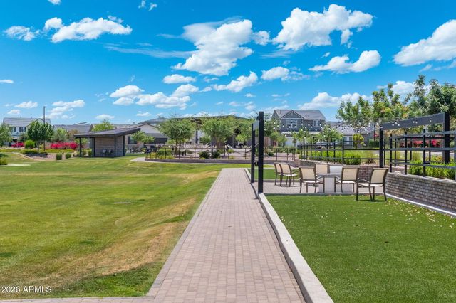 35562 N GEMSTONE Way, San Tan Valley, AZ 85144